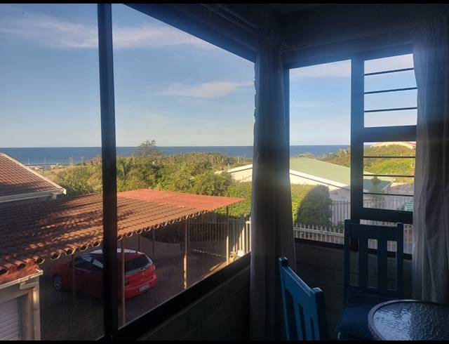 2 BEDROOM APARTMENT FOR SALE IN UVONGO